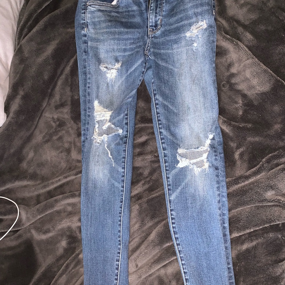 Ripped AE skinny jeans